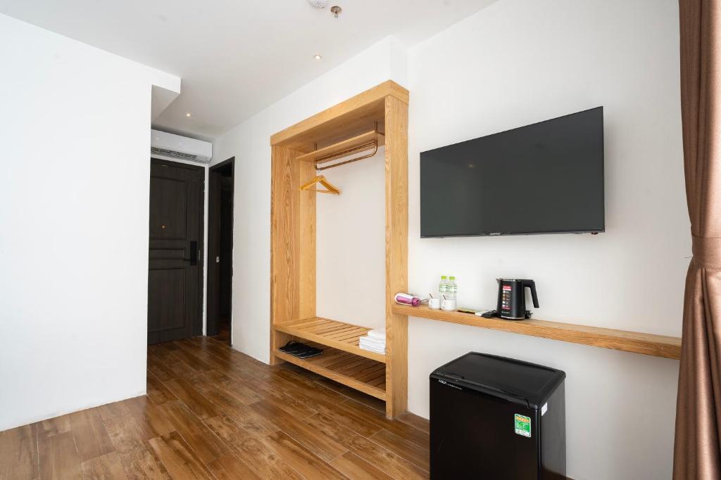 Haven Hut Dawn Hotel