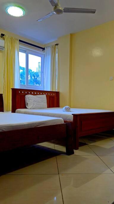 2BR, AC, Nyali, 2 min to the beach photo 3