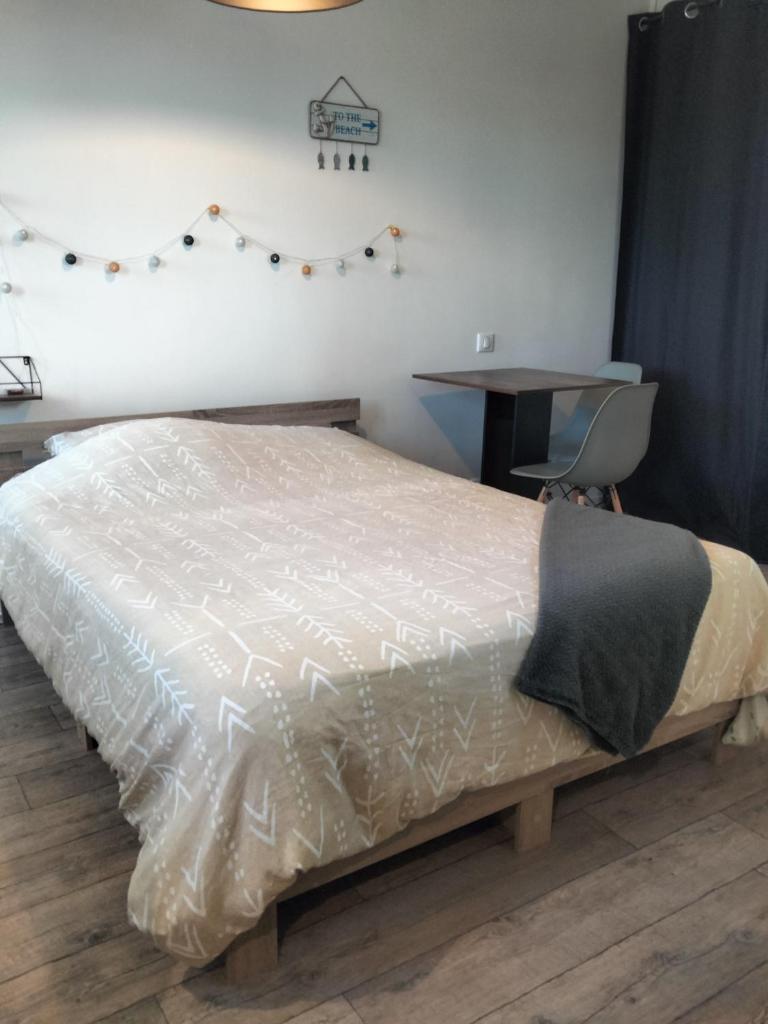 Logement indépendant avec extérieur privatif et clôturé photo 1