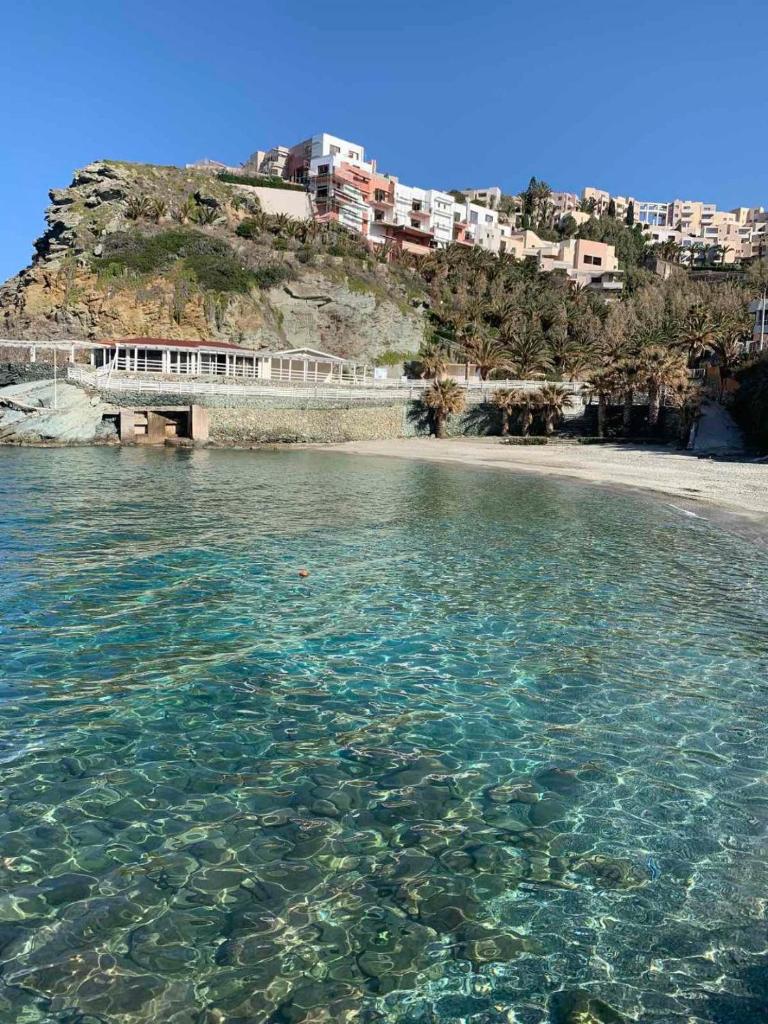 Cosy Studio for couples 2 min from Mades Beach photo 3