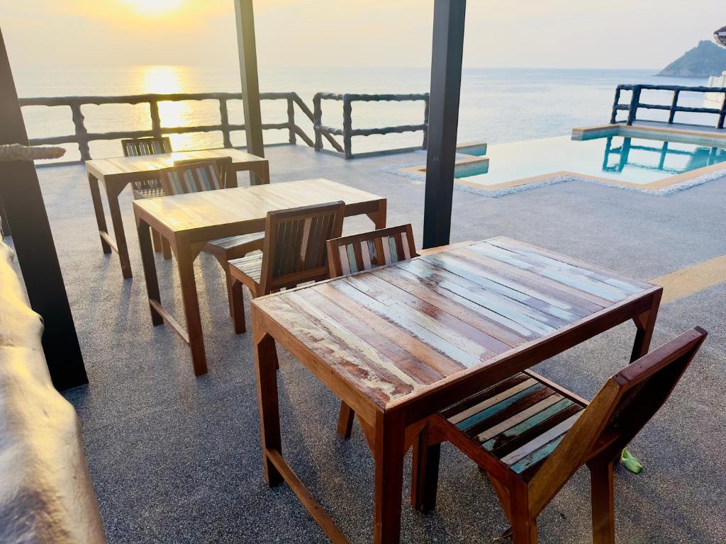 Ocean Front Apartments photo 1