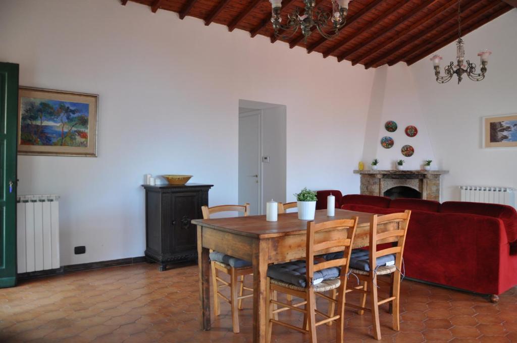 Rossola House photo 4