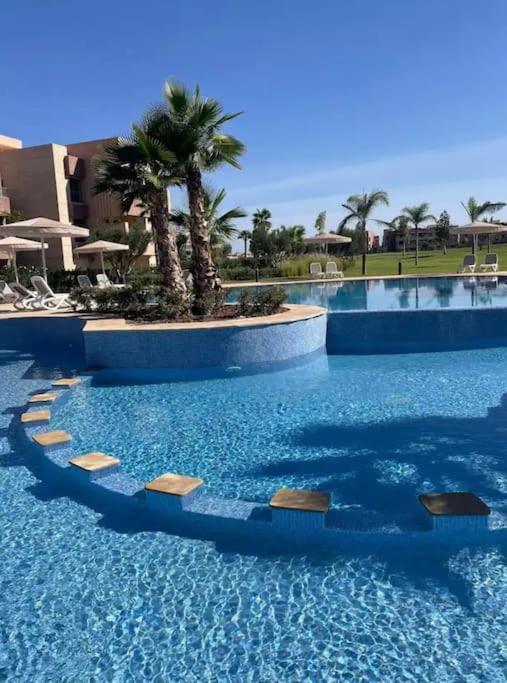 New appart, pool and golf view, Marrakech