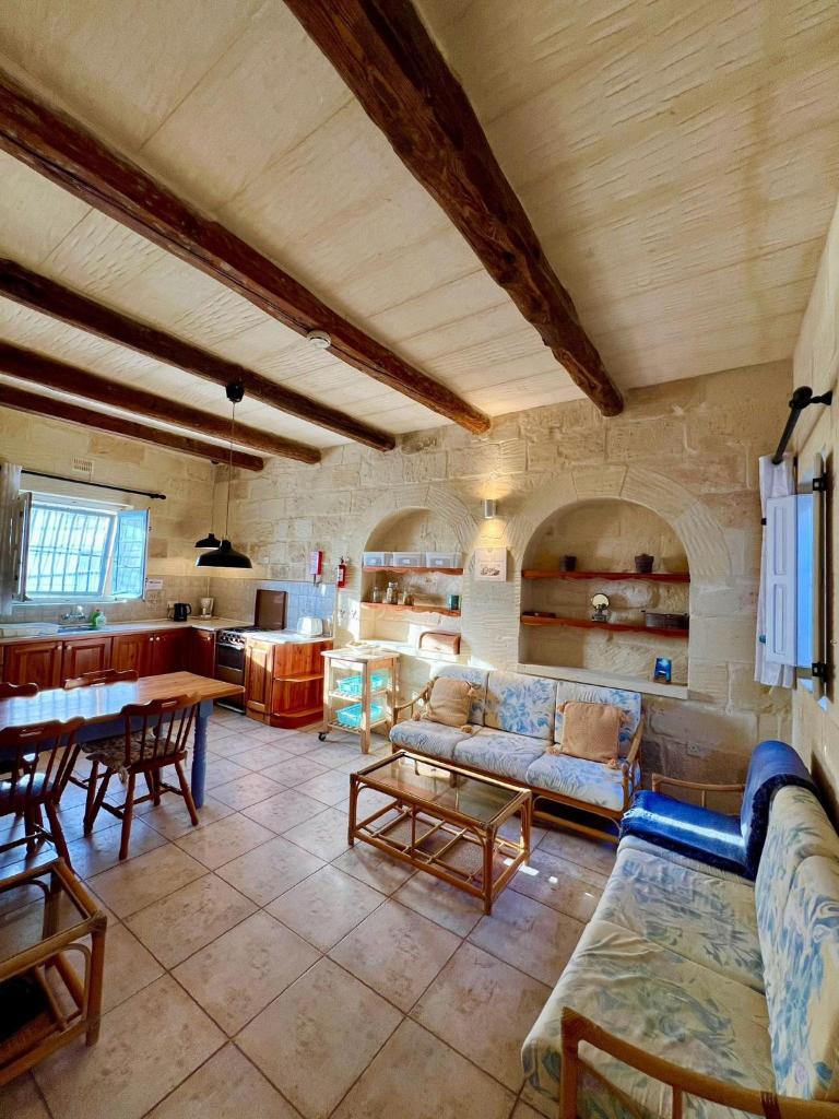 Gozo Silence photo 2