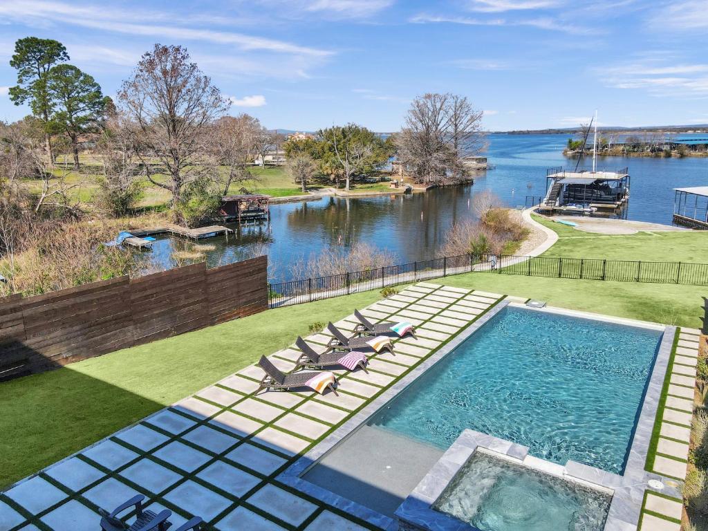 Captain's Cove Retreat New Listing Concierge Services photo 1