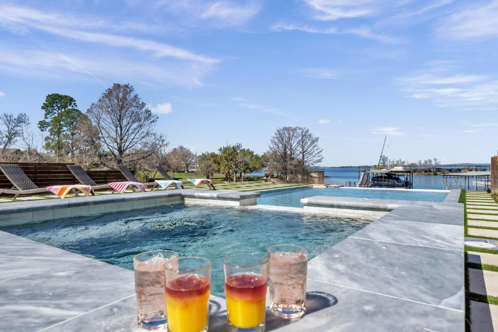 Captain's Cove Retreat New Listing Concierge Services photo 2