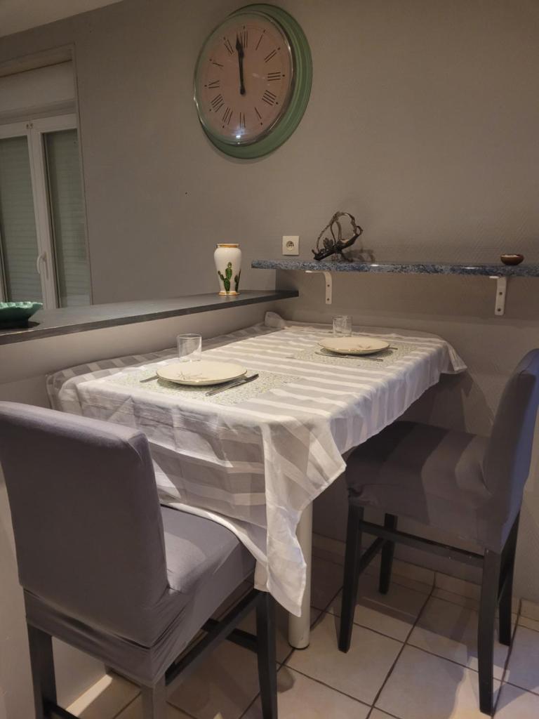 Appartement cosy dans beau village de Champagne photo 1