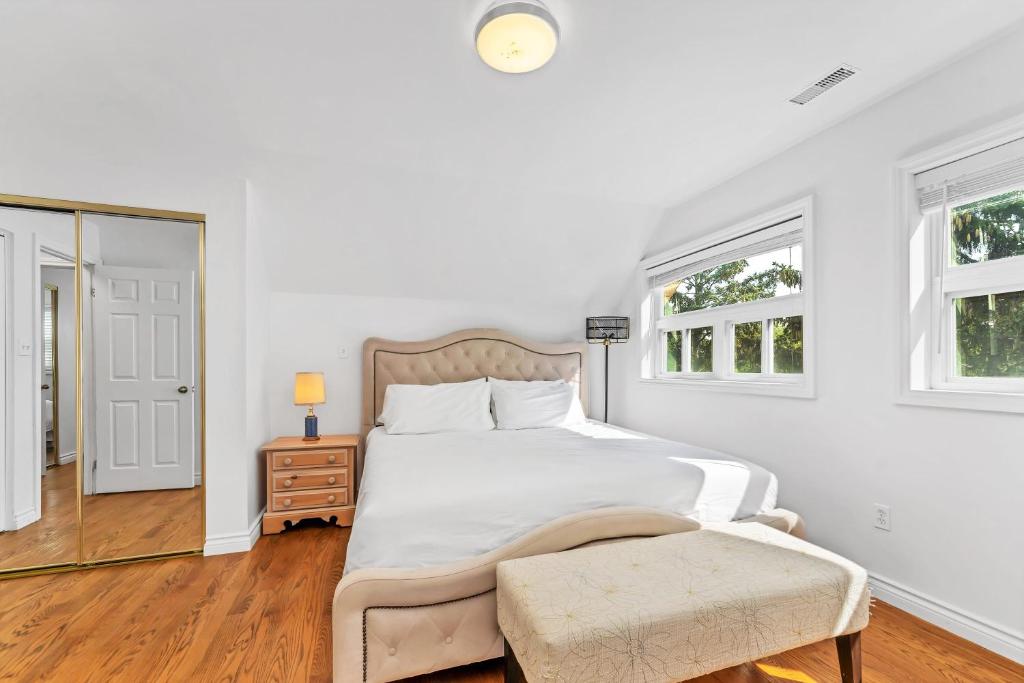Private 2bdrm unit with ensuite Laundry - U5A