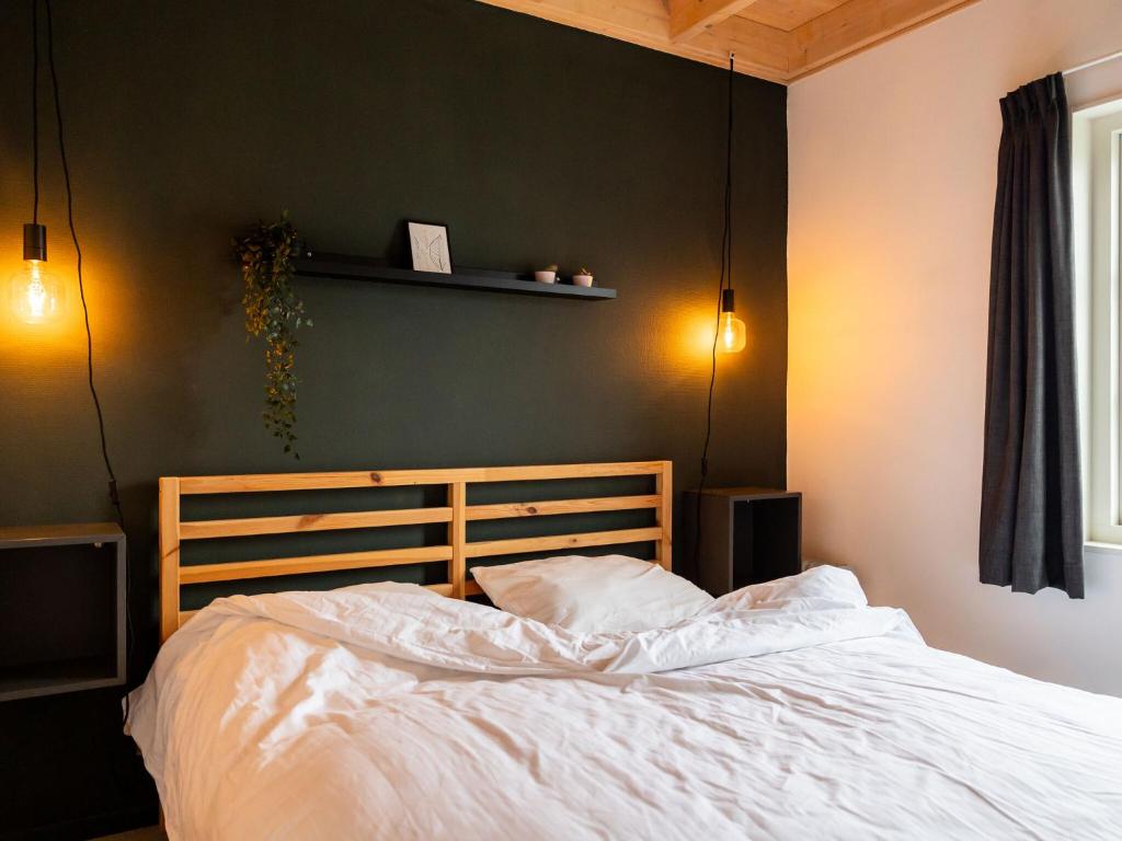Cozy chalet with palet stove photo 3