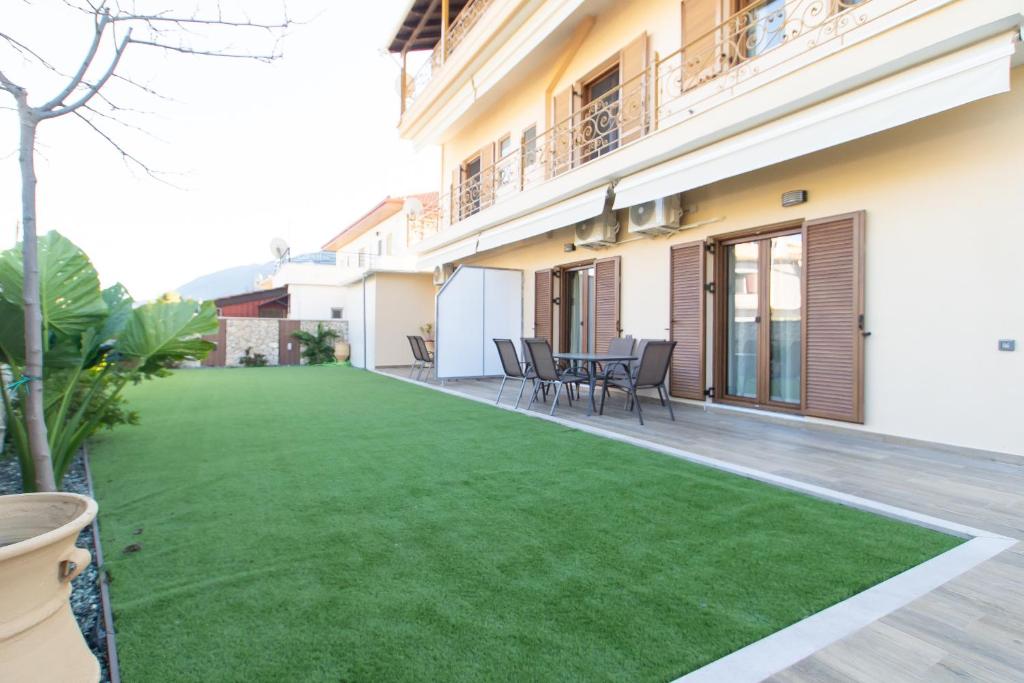 ELEGANCE SUITES photo 1