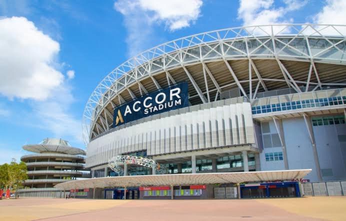 Sydney Olympic Park Walk to Aquatic Centre and Stadium photo 2