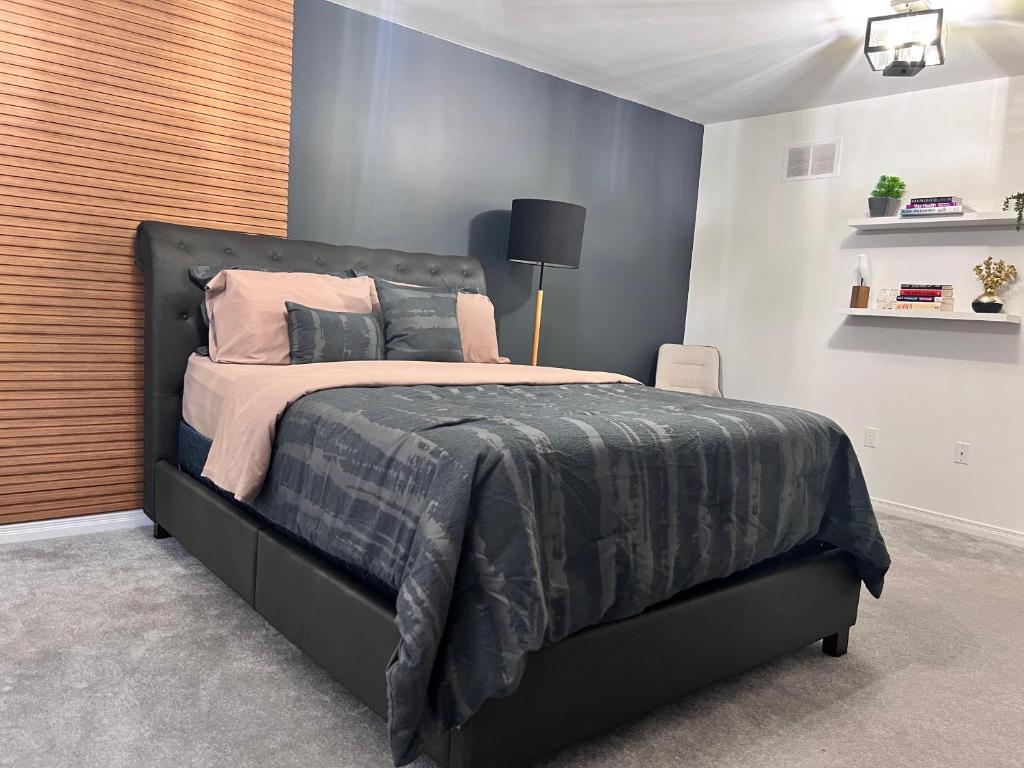 Spacious 4-Bedroom Home, Comfortably Sleeps 10 photo 2