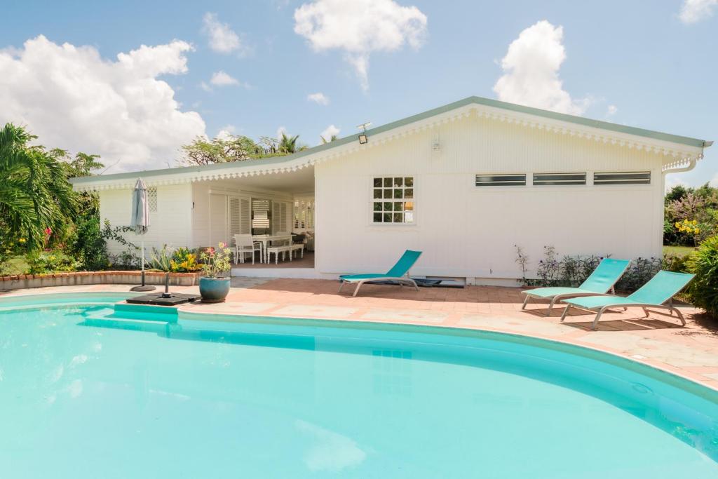 Villa Lagoon accès direct à la mer OFFRE SPECIALE PONT DE MAI 1 NUIT OFFERTE photo 2