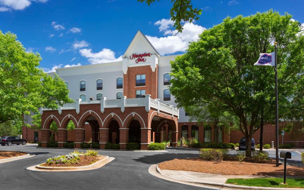 Hampton Inn Charlotte-Belmont at Montcross image