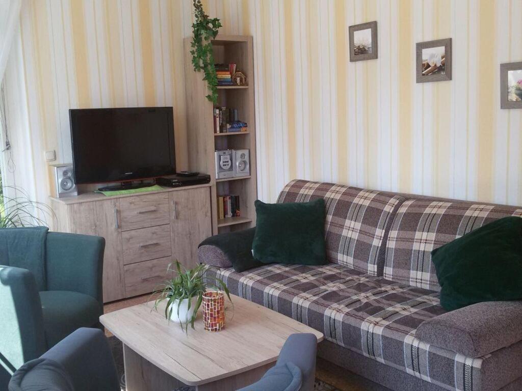 Apartment on the beach with sea view photo 2