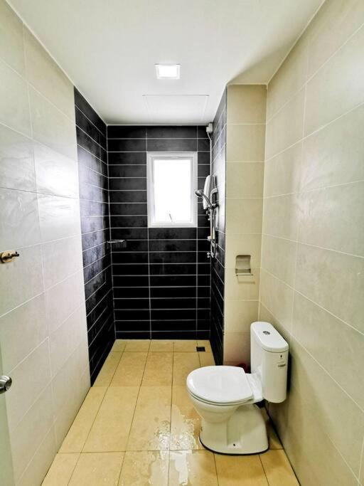 EcoPark Condo, 5mins to airport, malls & eatery photo 1