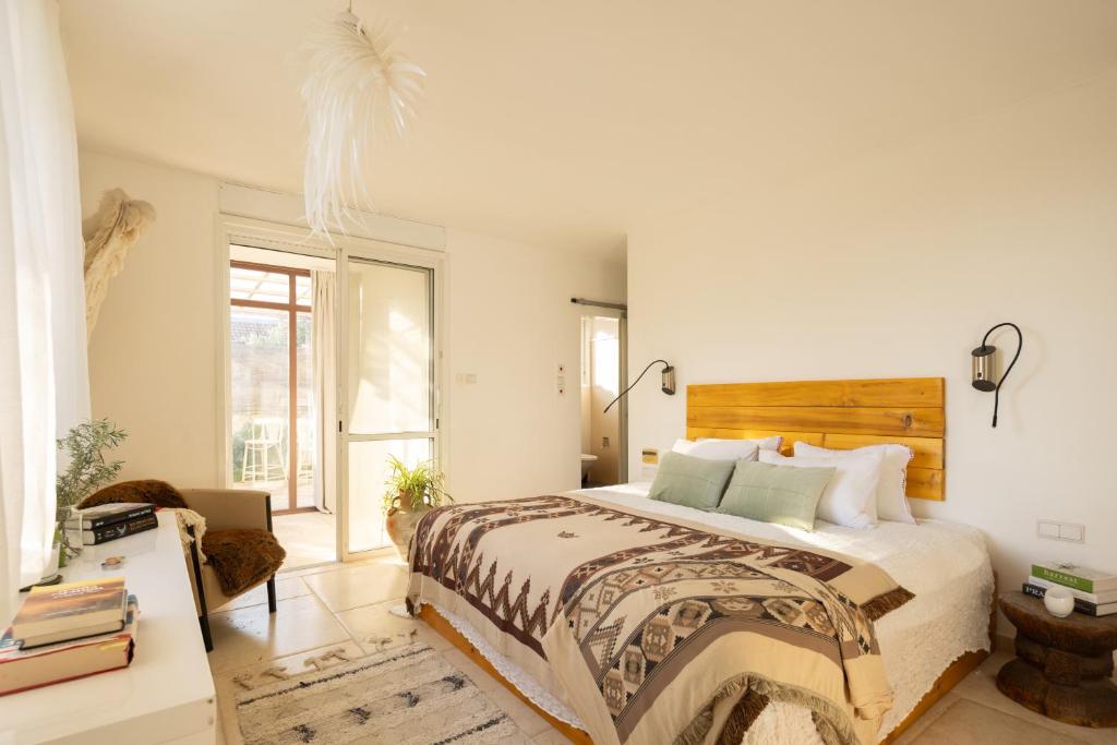 Caesarea Sea-Side Exquisite Retreat by Sea N' Rent photo 2