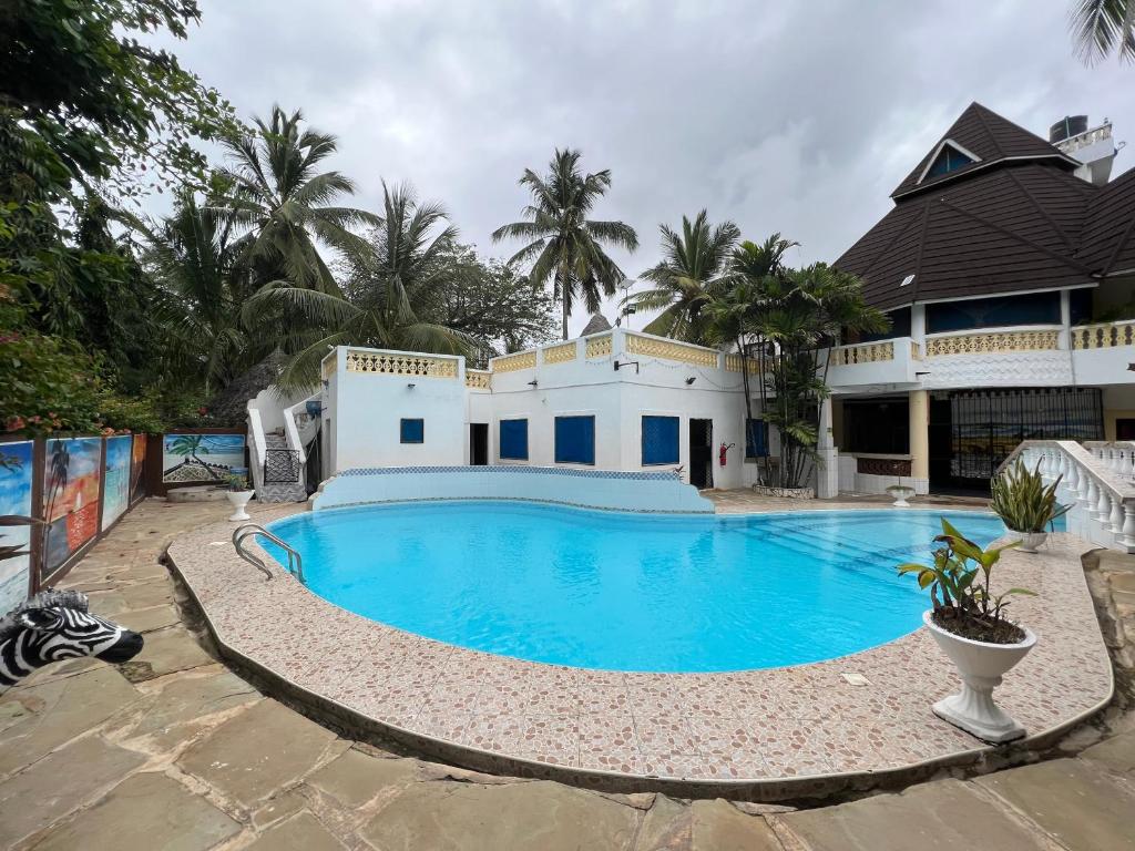 KIVULI VILLAS DIANI