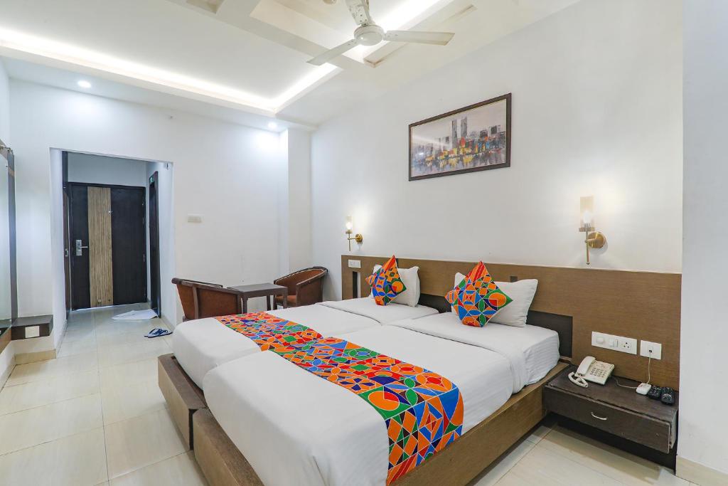 FabHotel Prime The Continental photo 2