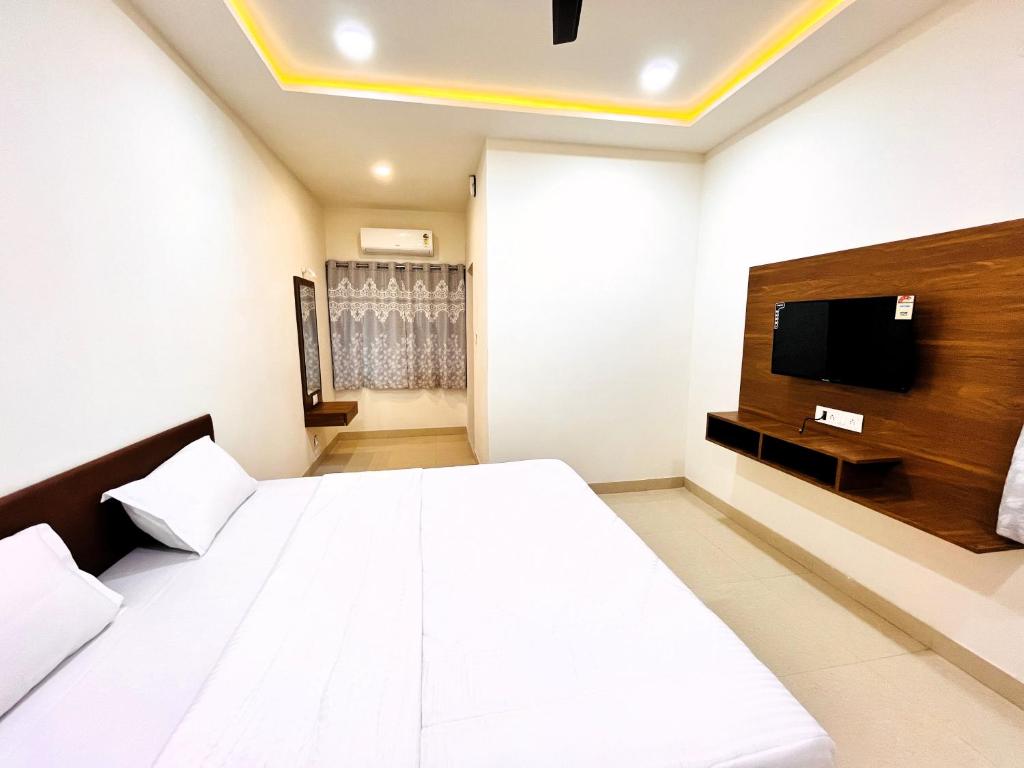 Hotel Kutch Palace photo 3