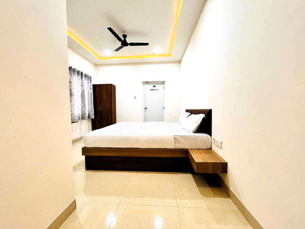 Hotel Kutch Palace photo 4