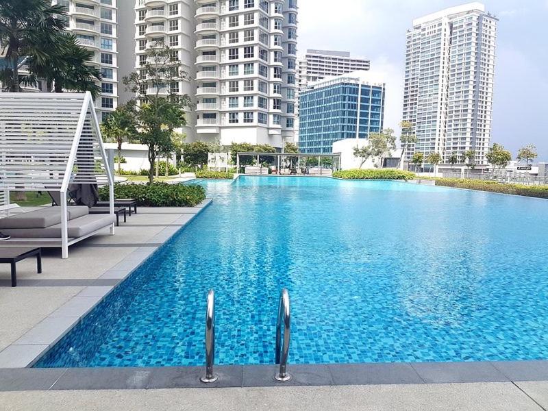 SG Luxury Condo.(Teega @ Puteri harbor) photo 4