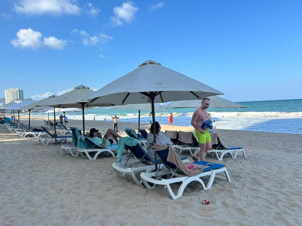 HAPPY HOME - The Costa -by Ms Phuong