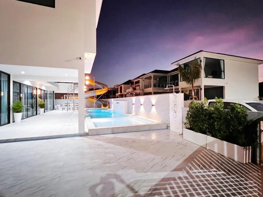 Double P Pool Villa Hua Hin Room Type - Three-Bedroom Villa