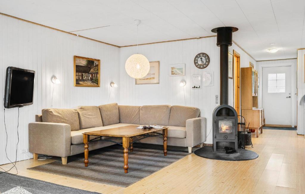 3 Bedroom Pet Friendly Home In Sydals photo 2