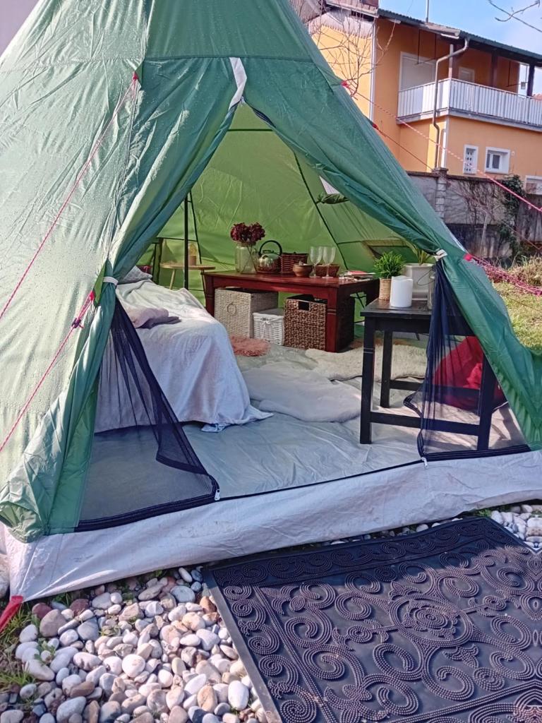 Glaming tent in Ljubljana
