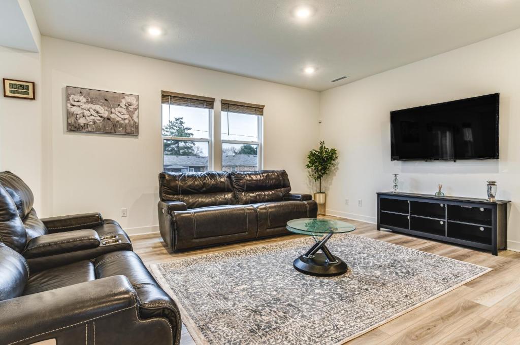Quiet Avon Home - Near Indianapolis Speedway! photo 3
