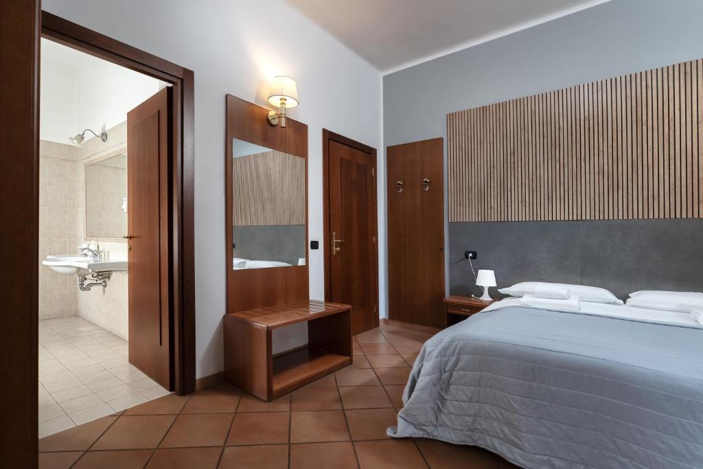 Comfort Rooms Villa Gaia Tor Vergata Room Type - Double Room with Terrace