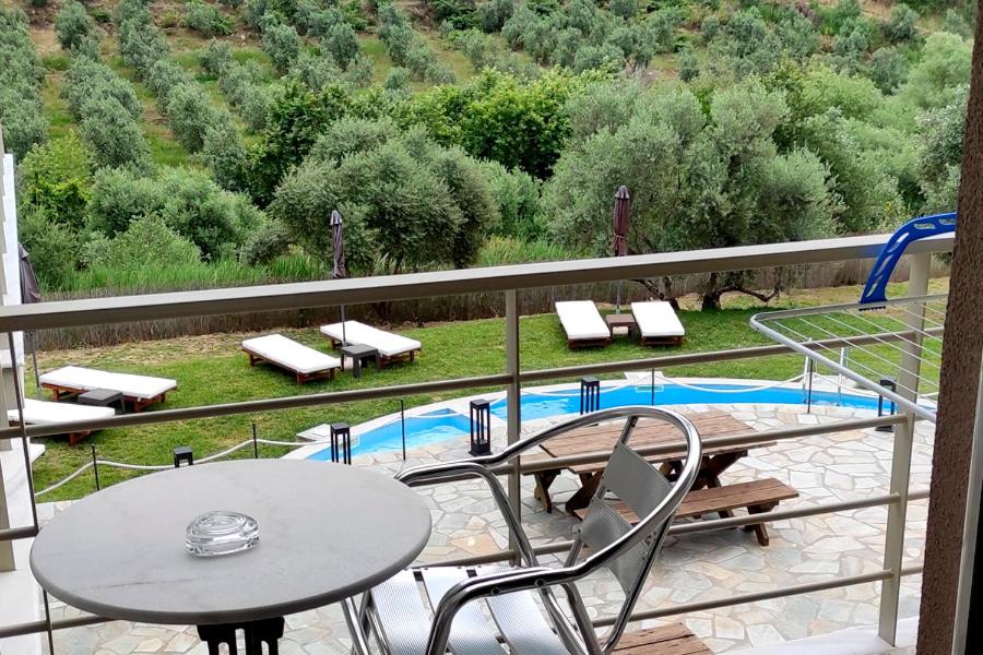 Socrates Organic Village - Wild Olive photo 1