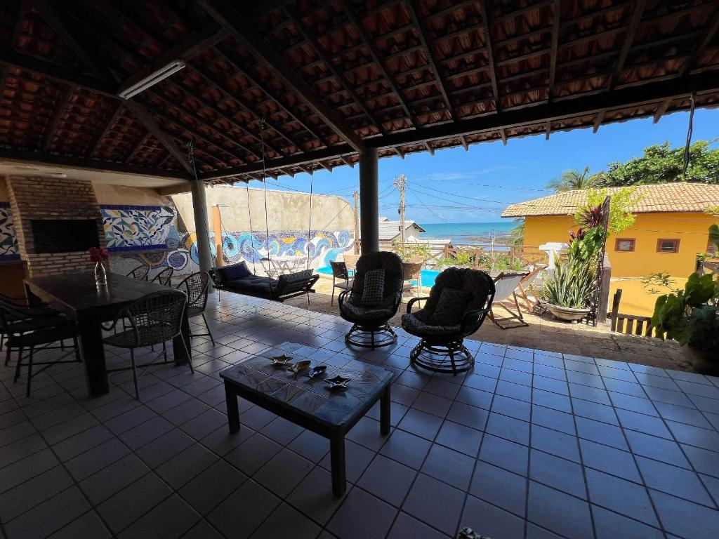 Casa ampla com piscina e churrasqueira com vista para o mar photo 2
