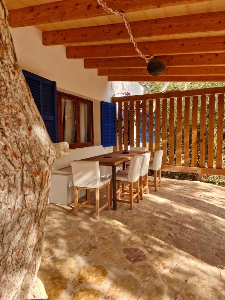 Casa Migjorn, immersa nella natura a pochi passi dal mare photo 3