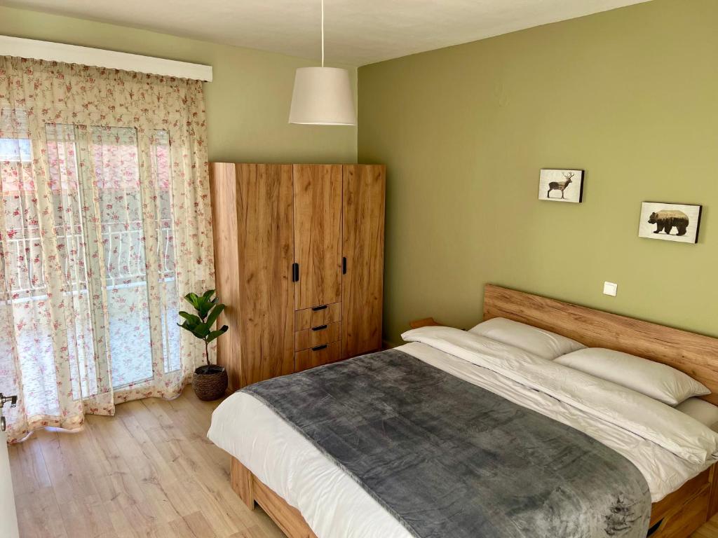 Edessa Woodland Retreat photo 2