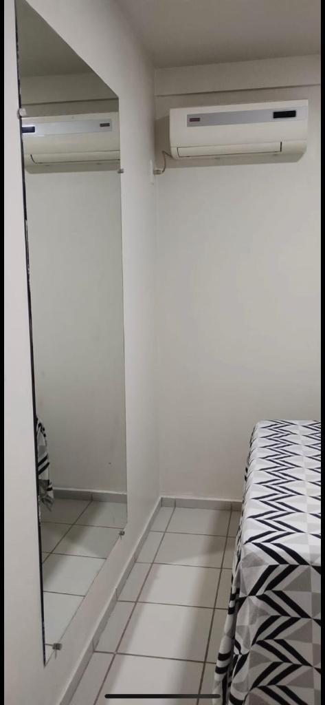 Apto para até 4 pessoas,ótima localização, área de lazer para crianças,conveniência e piscina photo 3