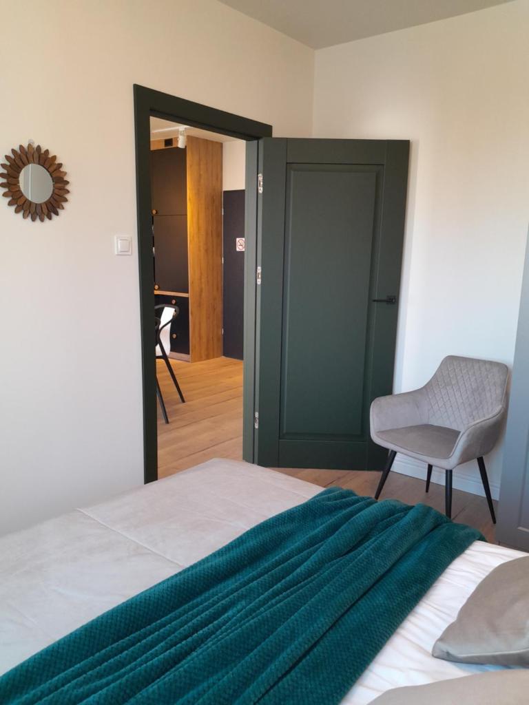 Malachite Green Apartment photo 3