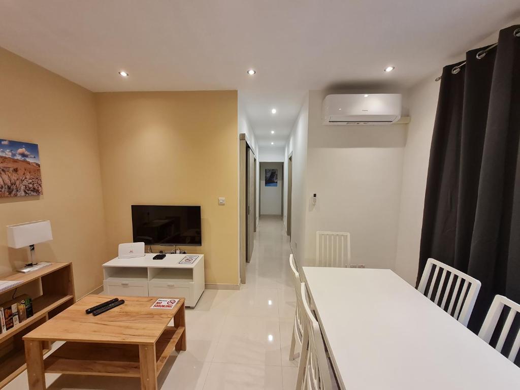 Tarxien - Lovely 3 bedroom unit photo 1