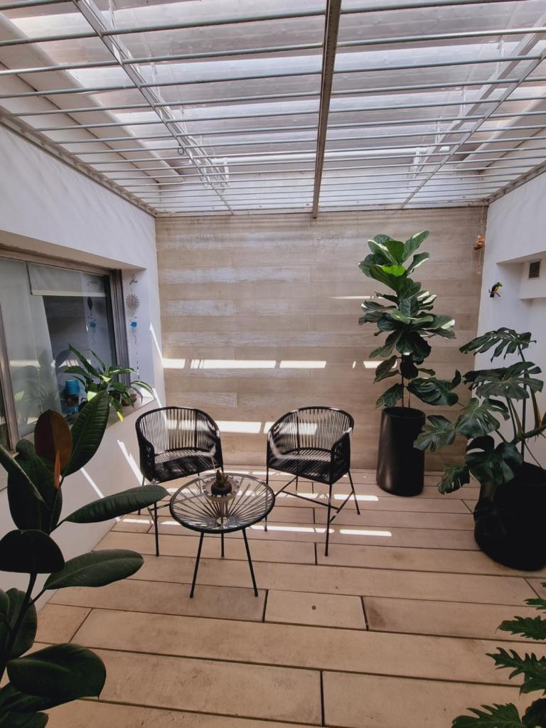 GVH good vibes house
