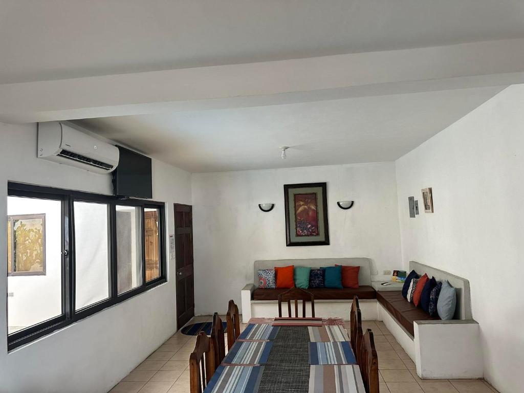 Casa 2 Salinas Monterrico completamente equipada y con piscina privada photo 1