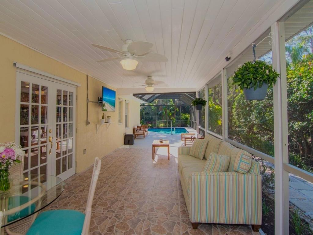“Casa Del Jardin” private Sanctuary with pool image