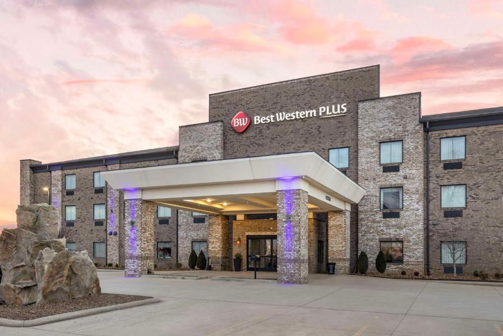 Best Western Plus Owensboro image