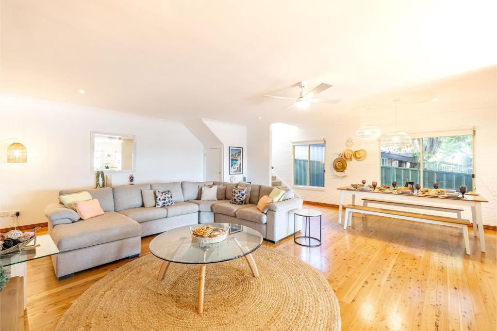 1-39 Leonard Ave - comfort, space and Wi-Fi
