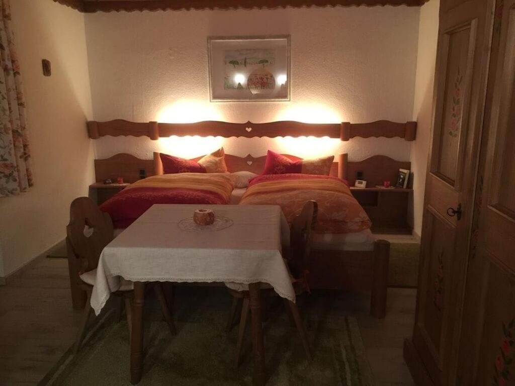 Apartment at the Schwarzenbühl holiday farm photo 4