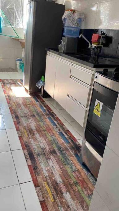 Apt inteiro bem localizado com Wi-Fi e aceita Pets photo 4