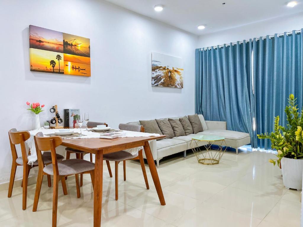 Khang Homestay - Goldsea Apartment ,Căn Hộ Du Lịch Cao Cấp Ven Biển