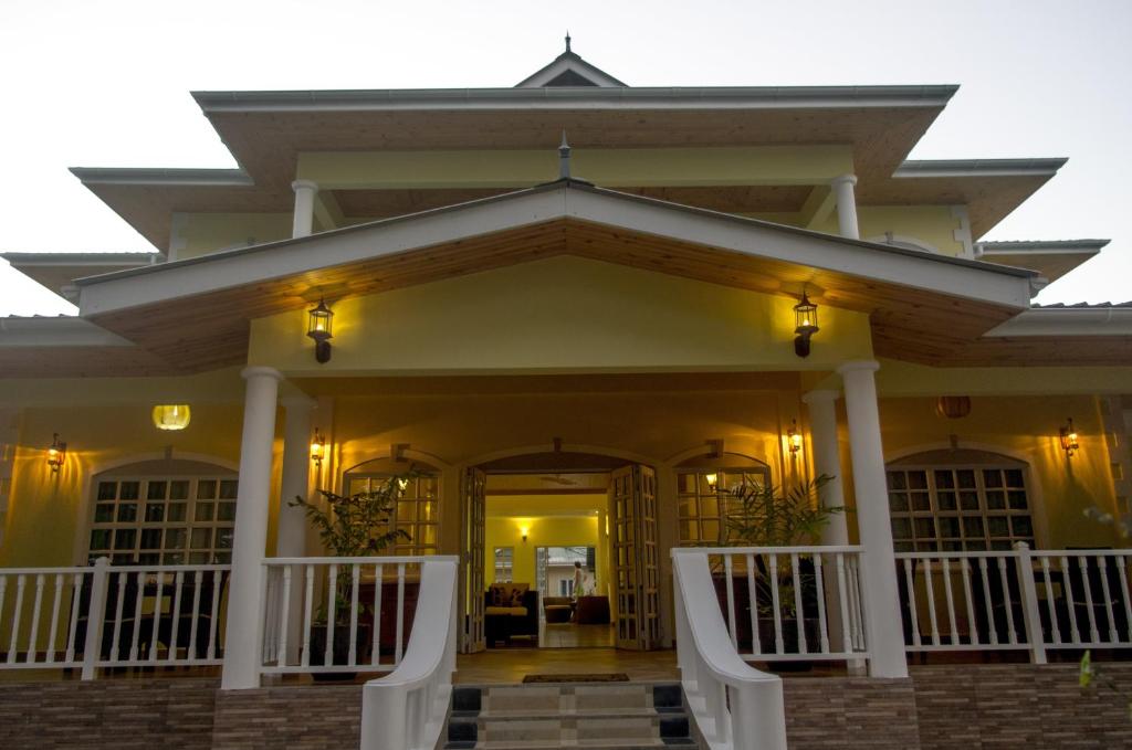Двухместный (Двухместный номер с 1 кроватью, балконом или террасой), Captain's Villa near the beach