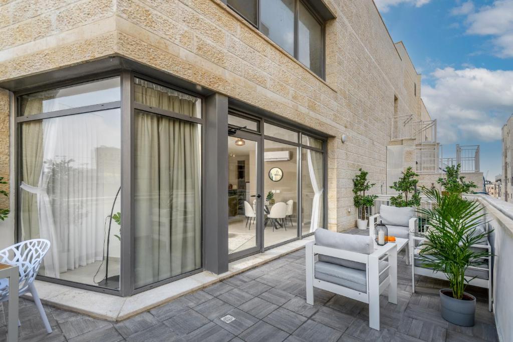 Unique Mini Penthouse In The Heart Of Jerusalem photo 4