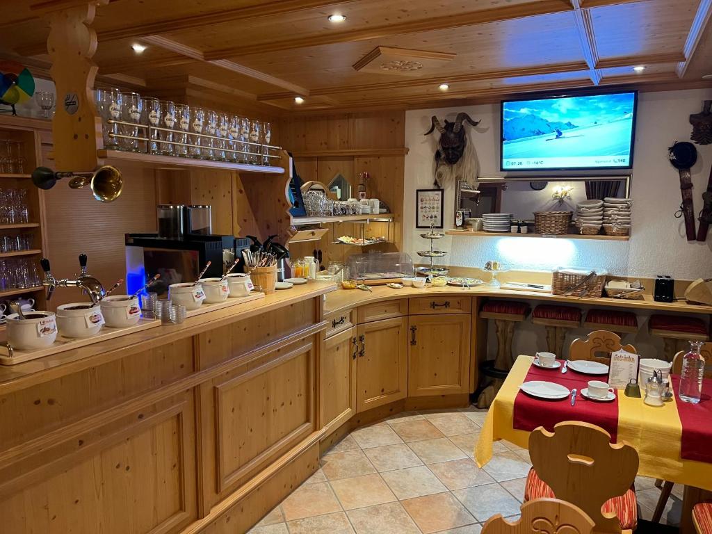 Hotel Garni Gafluna photo 4